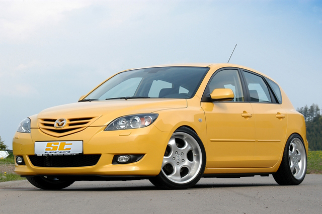 Mazda 3 MPS mit ST XTA Gewindefahrwerk