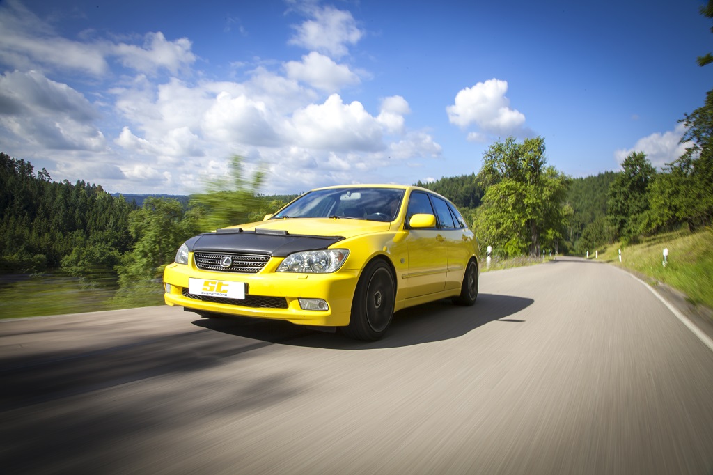Lexus IS300 Sportcross